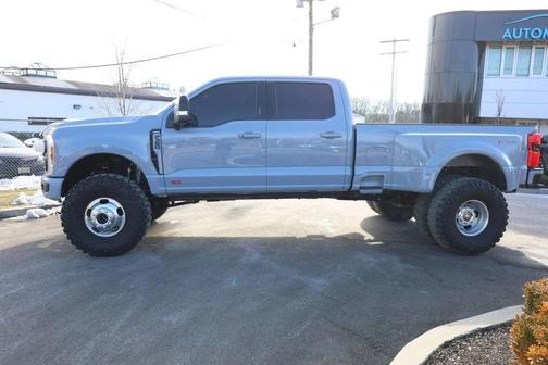 2024 Ford F-350 Lariat