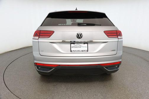 2022 Volkswagen Atlas Cross Sport 2.0T SE w/Technology 4MOTION