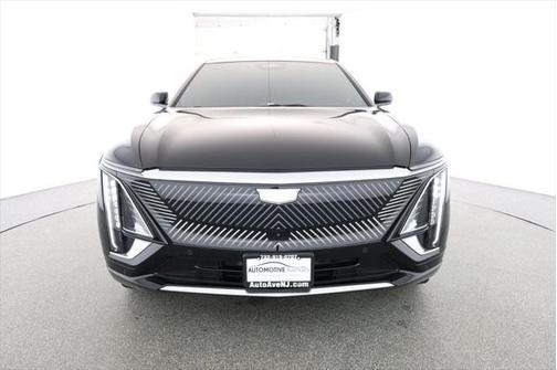 2024 Cadillac LYRIQ Tech w/1SA