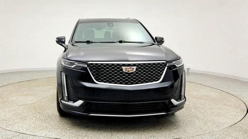 2022 Cadillac XT6 Luxury FWD