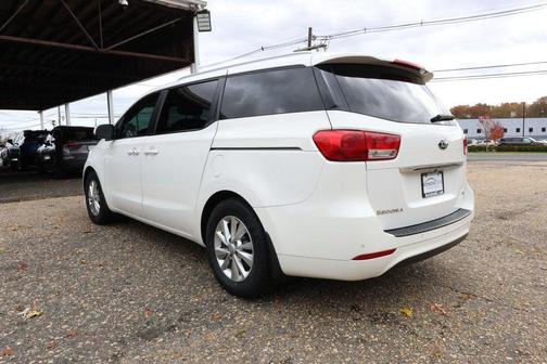 2018 Kia Sedona LX