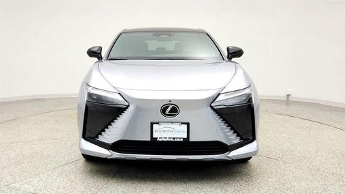 2023 Lexus RZ 450e Luxury