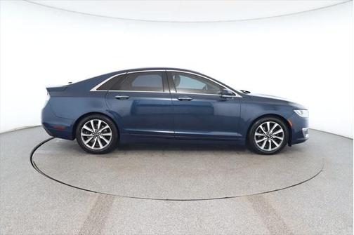 2017 Lincoln MKZ Premiere