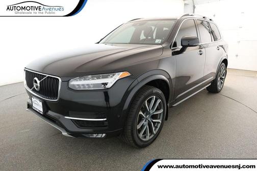 2018 Volvo XC90 T5 Momentum