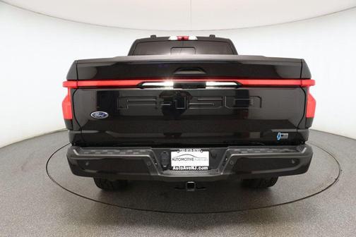 2023 Ford F-150 Lightning Platinum