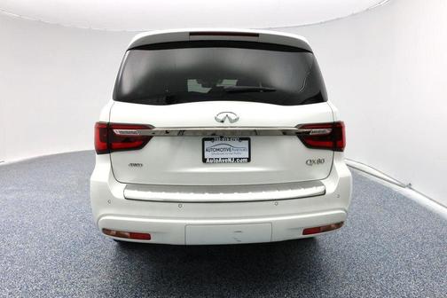 2024 INFINITI QX80 SENSORY AWD