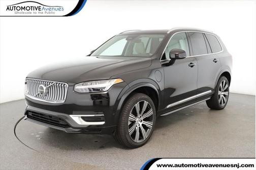 2023 Volvo XC90 Recharge Plug-In Hybrid T8 Plus 6-Seater