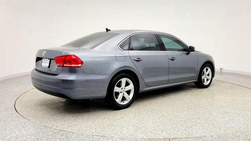 2015 Volkswagen Passat 1.8T Limited Edition