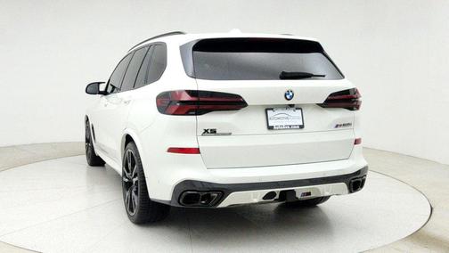 2024 BMW X5 M60i