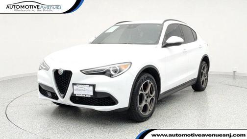 2022 Alfa Romeo Stelvio Sprint