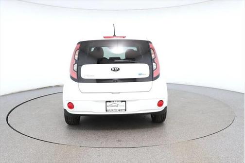 2015 Kia Soul EV Base