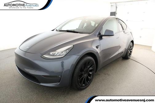 2021 Tesla Model Y Standard Range Rear-Wheel Drive