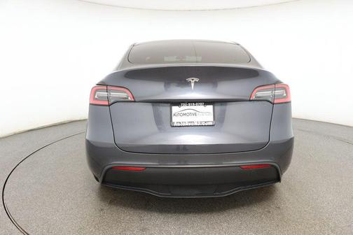 2021 Tesla Model Y Standard Range Rear-Wheel Drive