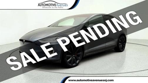 Midnight Silver Metallic 2020 Tesla Model X Long Range Plus AWD w/ 22'' Onyx Black Wheels & 6 Seat Interior