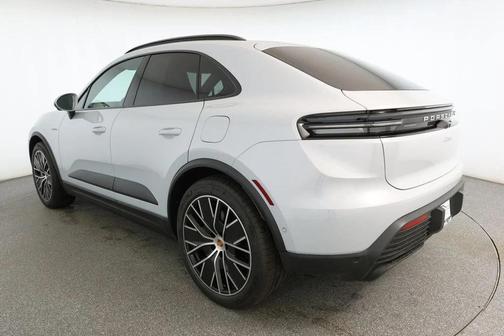 2025 Porsche Macan Electric RWD