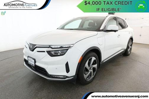 2023 VinFast VF 8 Eco AWD 82 kWh
