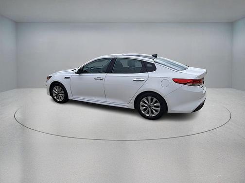 2018 Kia Optima EX