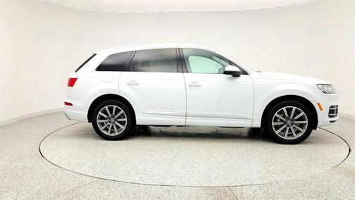 2019 Audi Q7 45 Premium Plus
