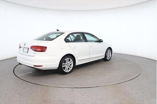 2017 Volkswagen Jetta 1.8T SEL