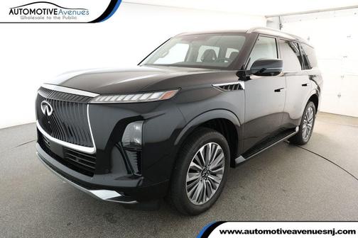 2025 INFINITI QX80 SENSORY AWD
