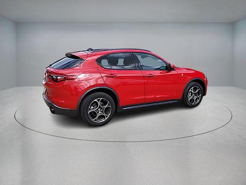 2022 Alfa Romeo Stelvio Ti
