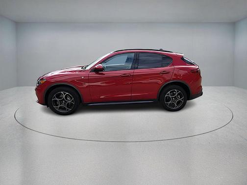 2022 Alfa Romeo Stelvio Ti