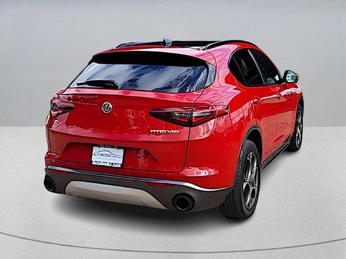 2022 Alfa Romeo Stelvio Ti
