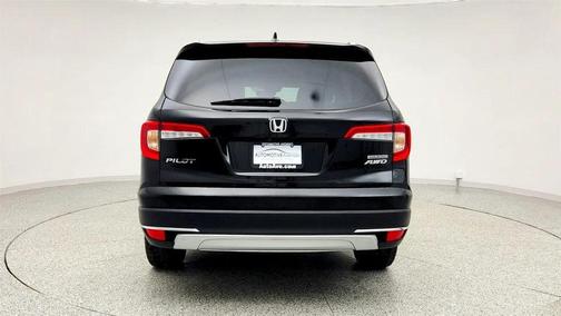 2022 Honda Pilot Touring 8-Passenger