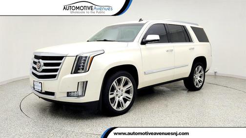 White Diamond Tricoat 2015 Cadillac Escalade Luxury