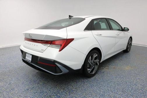 2024 Hyundai ELANTRA HEV Limited