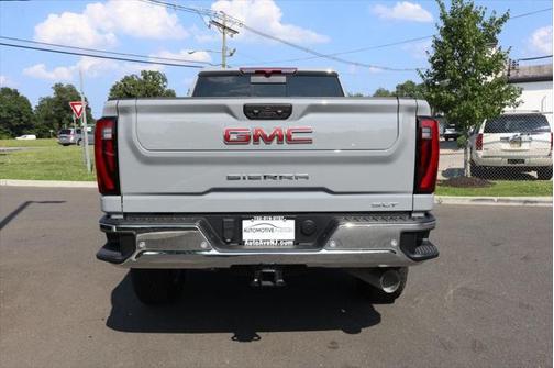 2024 GMC Sierra 2500 SLT