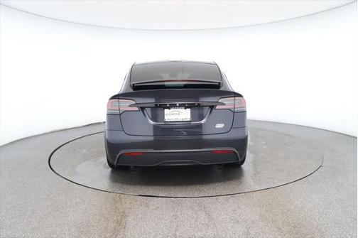 2024 Tesla Model X Plaid Tri Motor All-Wheel Drive