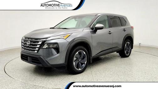 Gun Metallic 2024 Nissan Rogue SV
