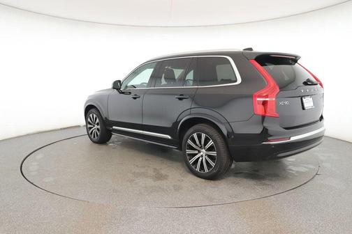 2024 Volvo XC90 B6 Plus Bright Theme 7-Seater