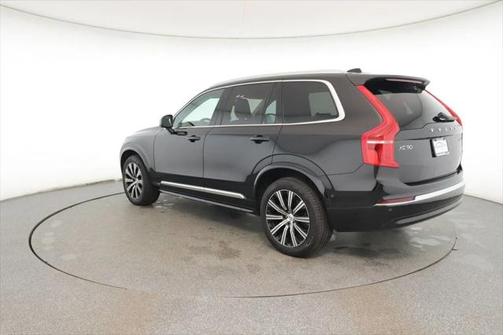 2024 Volvo XC90 B6 Plus Bright Theme 7-Seater