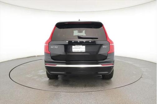 2024 Volvo XC90 B6 Plus Bright Theme 7-Seater