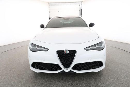 2024 Alfa Romeo Giulia Ti