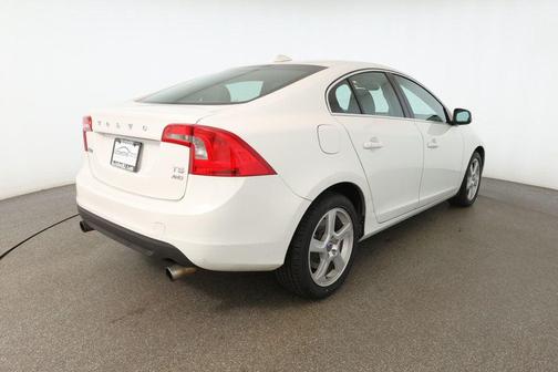 2013 Volvo S60 T5 Premier