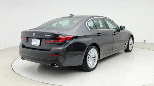 2023 BMW 530 i