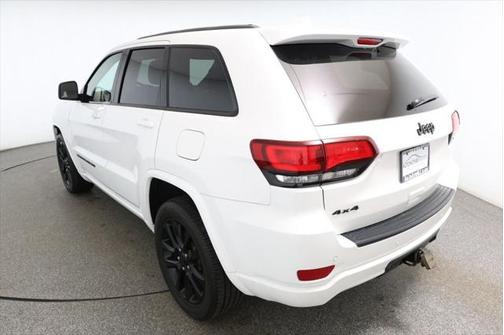 2022 Jeep Grand Cherokee Altitude