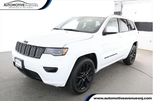 2022 Jeep Grand Cherokee Altitude