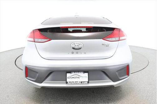 2022 Hyundai IONIQ Hybrid Blue