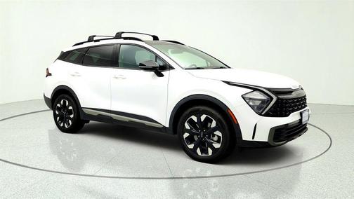 Glacial White Pearl 2023 Kia Sportage X-Line