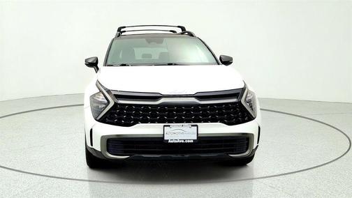 Glacial White Pearl 2023 Kia Sportage X-Line