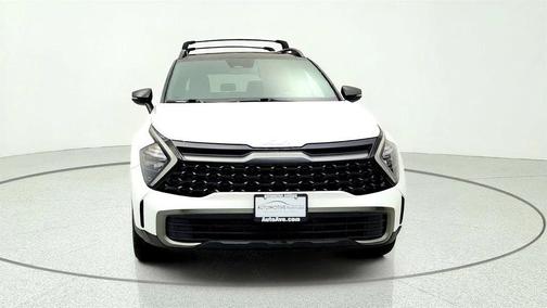 Glacial White Pearl 2023 Kia Sportage X-Line