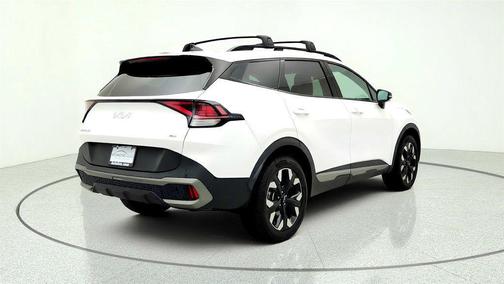 Glacial White Pearl 2023 Kia Sportage X-Line