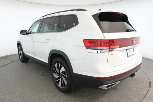 2024 Volkswagen Atlas 2.0T SE w/Technology 4MOTION