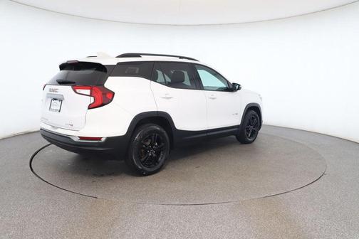 2022 GMC Terrain AWD AT4