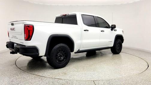 Summit White 2024 GMC Sierra 1500 AT4X