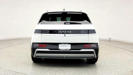 Atlas White 2025 Hyundai IONIQ 5 SEL